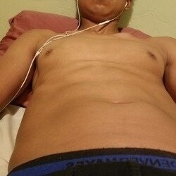Wings122 (@wings122), OnlyFans creator