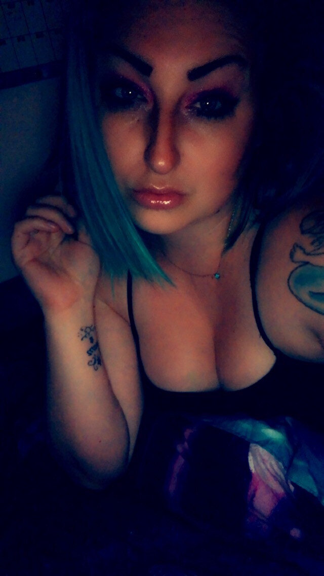Witchyvibeez89 (@witchy_vibeez89), OnlyFans creator