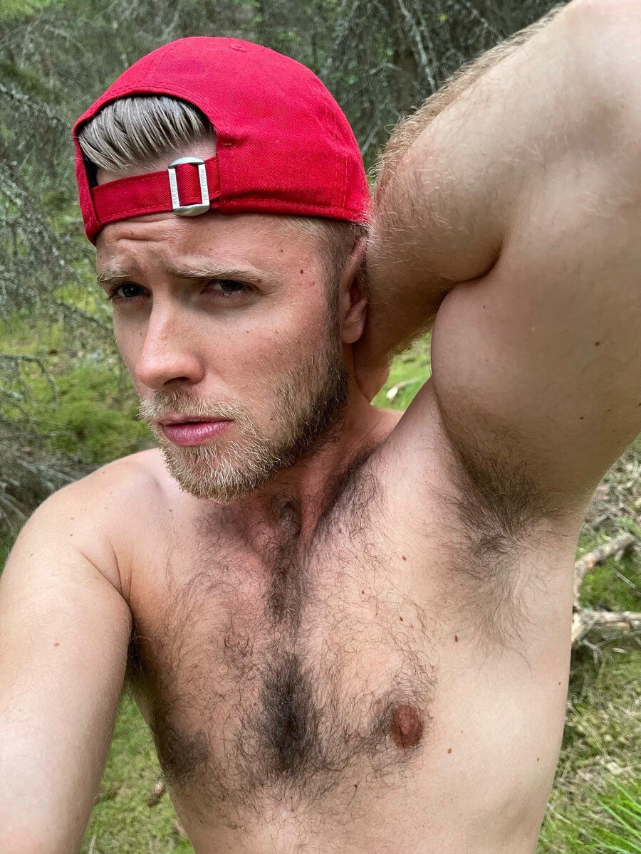 Wolfboyfenris (@wolfboyfenris), OnlyFans creator