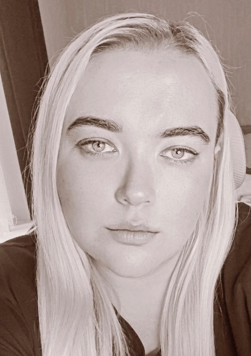 Wonderrrgirrlll (@wonderrr_girrlll), OnlyFans creator