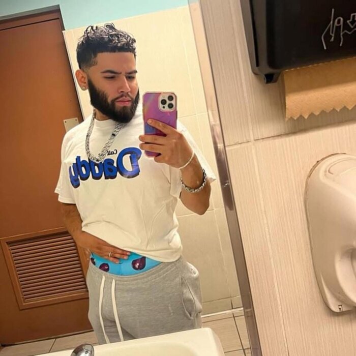 Wondrrboy101 (@wondrrboy101), OnlyFans creator
