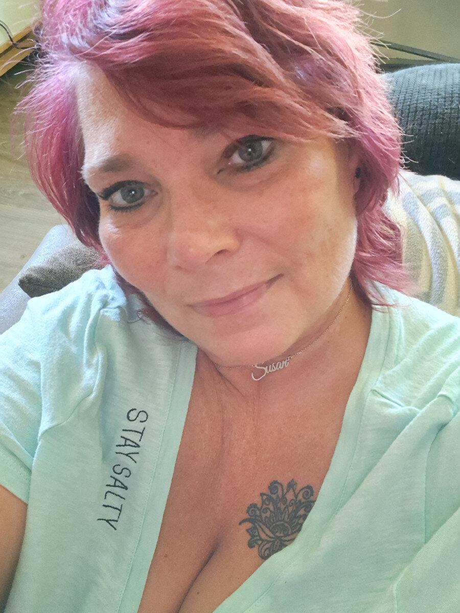 Wyldwoman51 (@wyldwoman51), OnlyFans creator