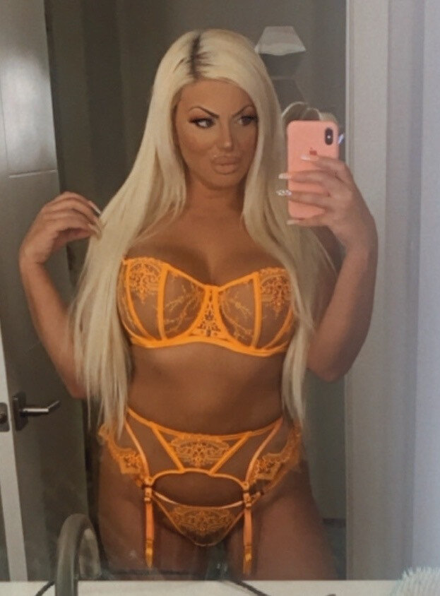 X0barb (@x0barb), OnlyFans creator