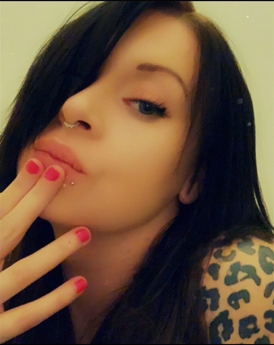 Xmissmiseryx (@x_miss_misery_x), OnlyFans creator