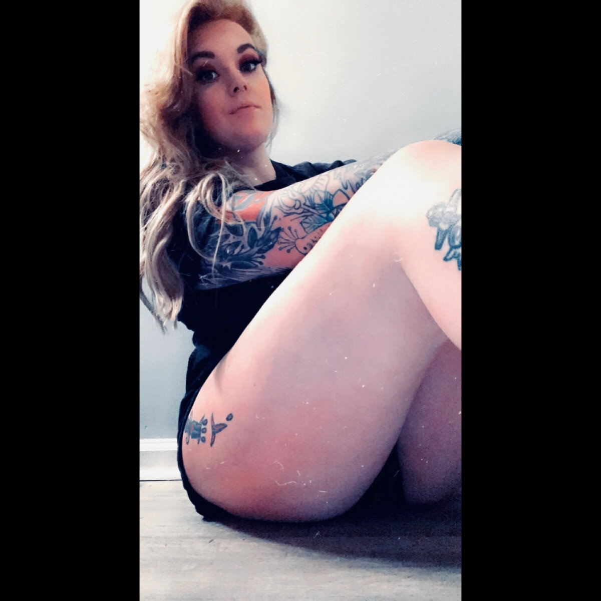 Xqueenbee (@x_queenbee), OnlyFans creator