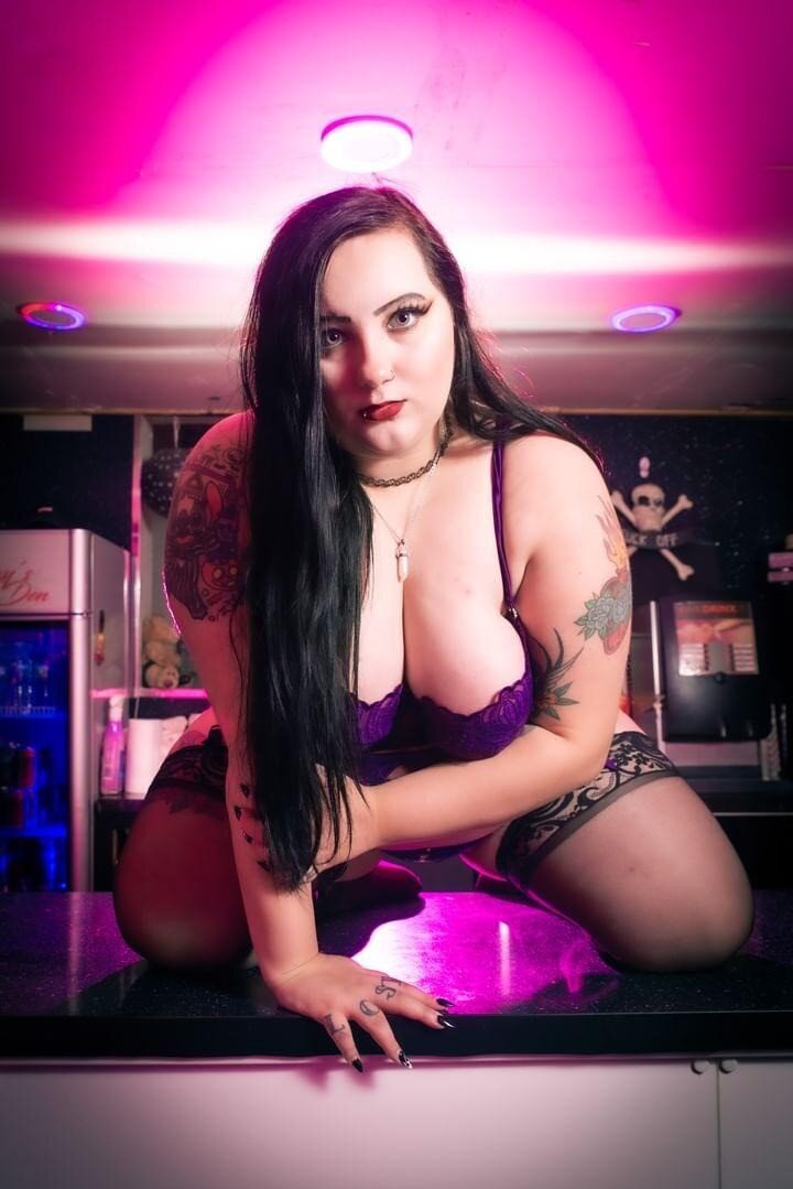 Xcxrose (@xcxrose), OnlyFans creator
