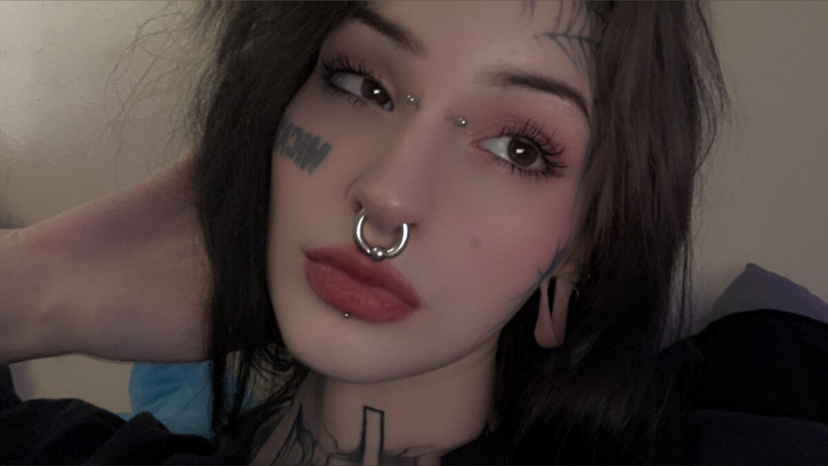 Xenagray (@xenagray), OnlyFans creator