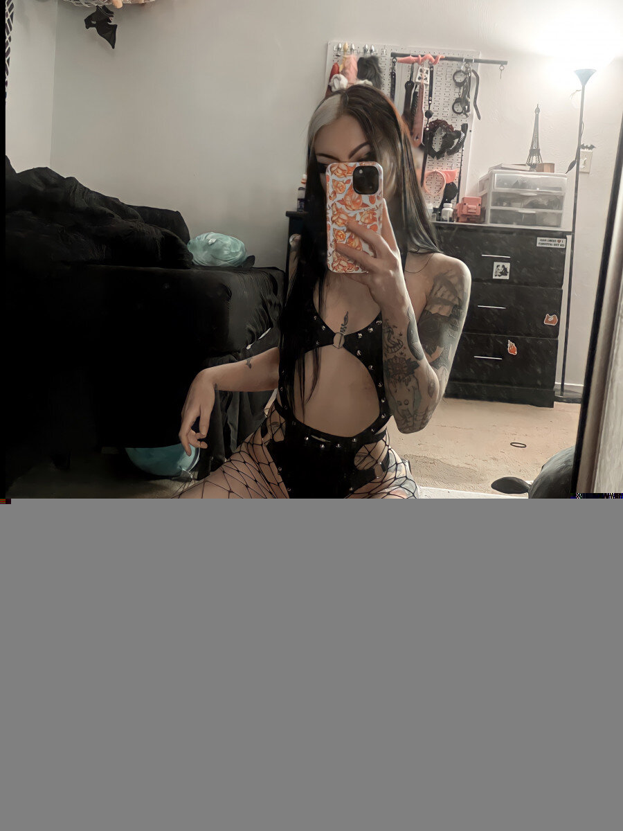 Xenicolex (@xenicolex), OnlyFans creator