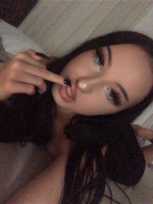 Xiawhite (@xiawhite), OnlyFans creator