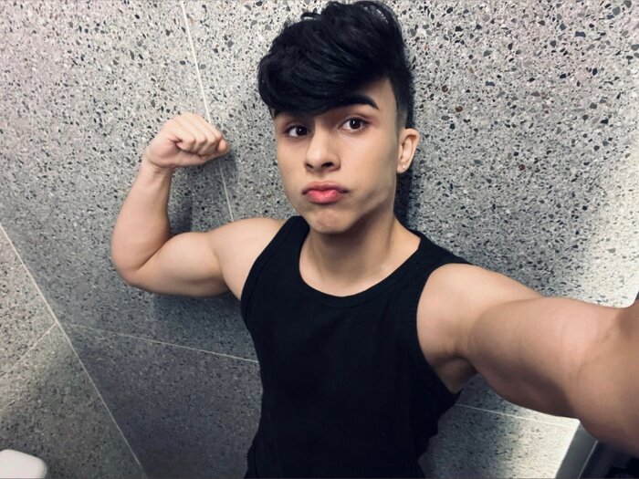 Xkhaivictor (@xkhaivictor), OnlyFans creator