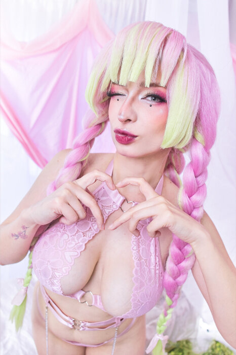 Xladyeminax (@xladyeminax), OnlyFans creator