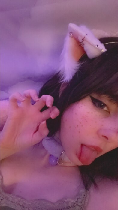 Xlilystarlightx (@xlilystarlightx), OnlyFans creator