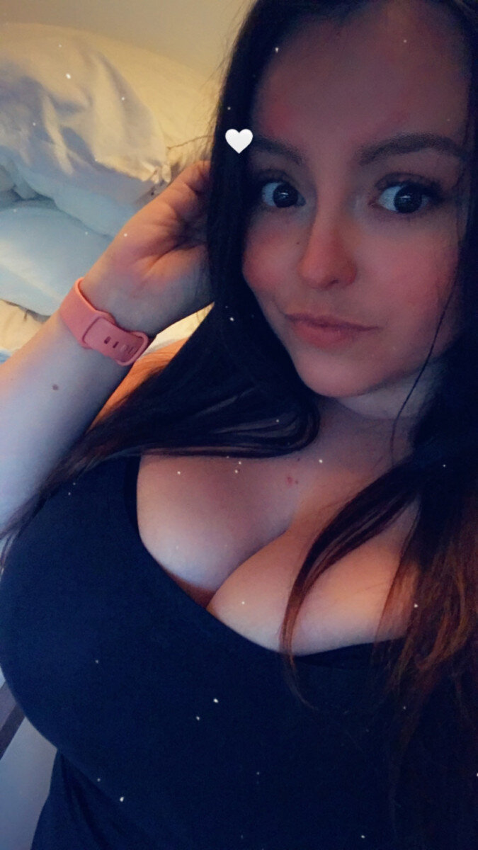 Xneonpinkyx (@xneonpinkyx), OnlyFans creator