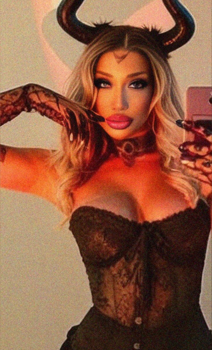 Xosophijames (@xosophijames), OnlyFans creator