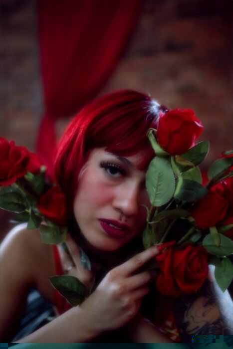 Xprettyredrosex (@xprettyredrosex), OnlyFans creator