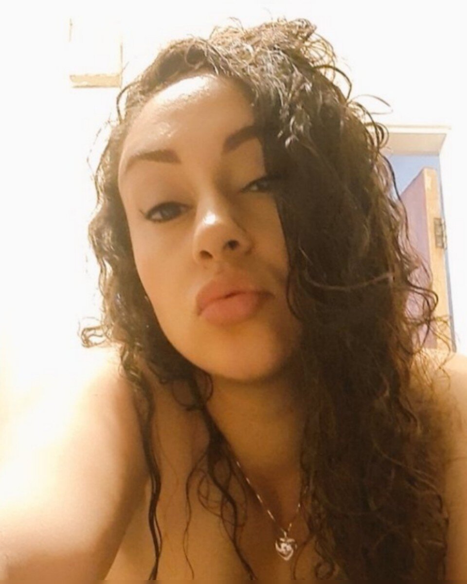Xprettyx20 (@xprettyx20), OnlyFans creator
