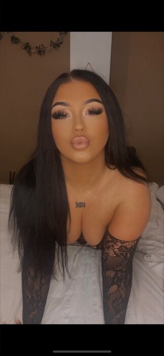 Xxangelbabyyxx (@xxangelbabyyxx), OnlyFans creator