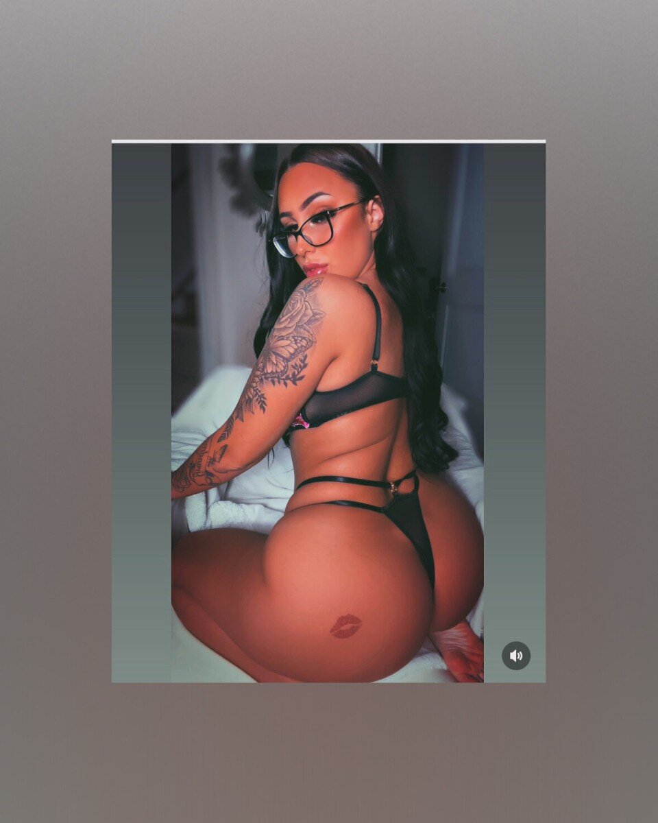 Xxangelxx99 (@xxangelxx99), OnlyFans creator