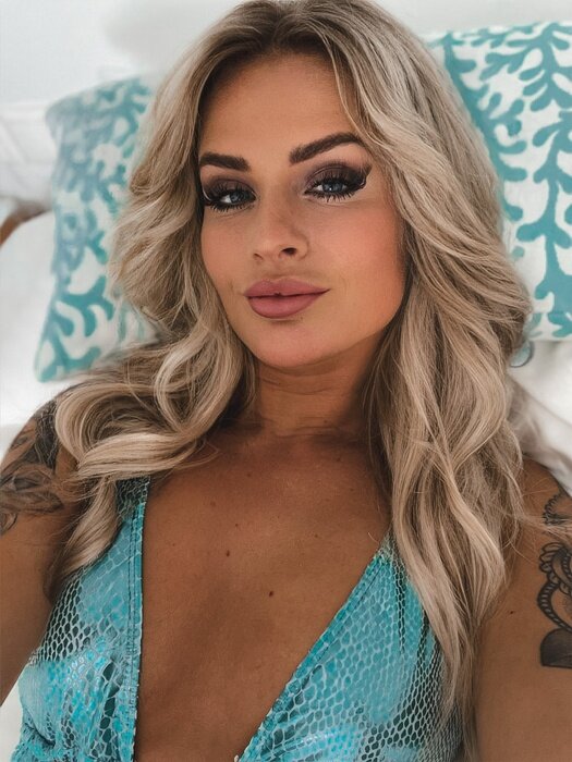 Xxannaxxxx (@xxannaxxxx), OnlyFans creator