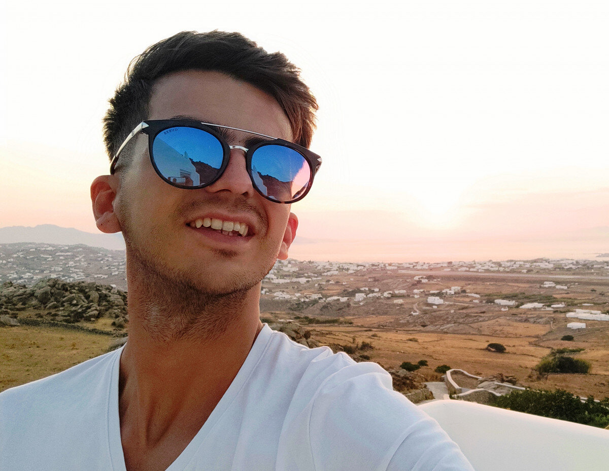 Xxhugeonexx (@xxhugeonexx), OnlyFans creator