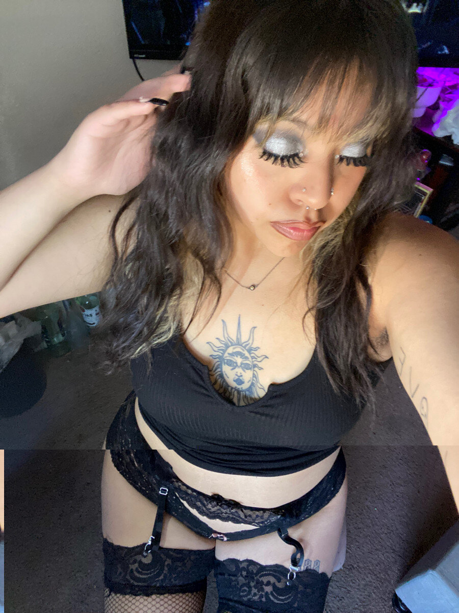 Xxmoody (@xxmoody), OnlyFans creator