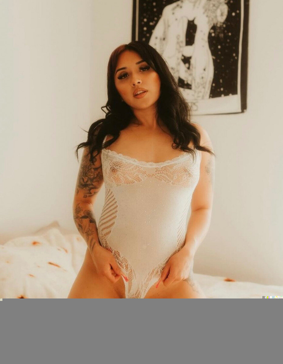 Xxoticrose (@xxoticrose), OnlyFans creator
