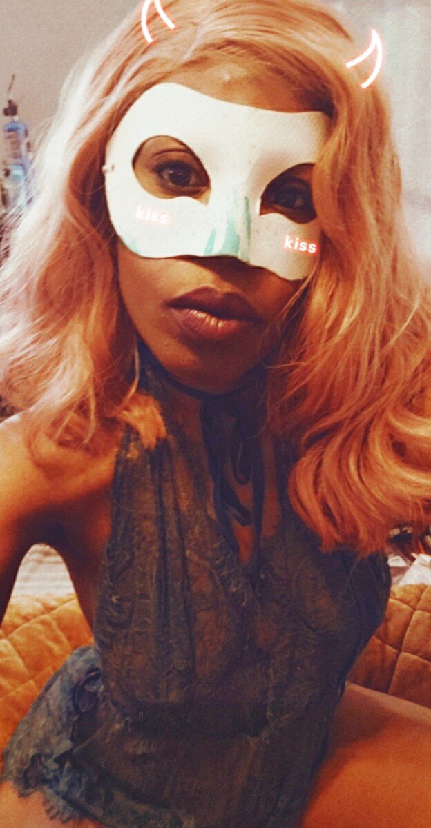Xxplorsavanna (@xxplorsavanna), OnlyFans creator