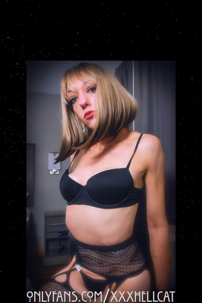 Xxxhellcat (@xxxhellcat), OnlyFans creator