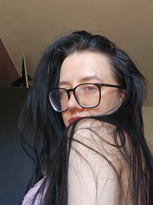 Xxxlolasletters (@xxxlolasletters), OnlyFans creator