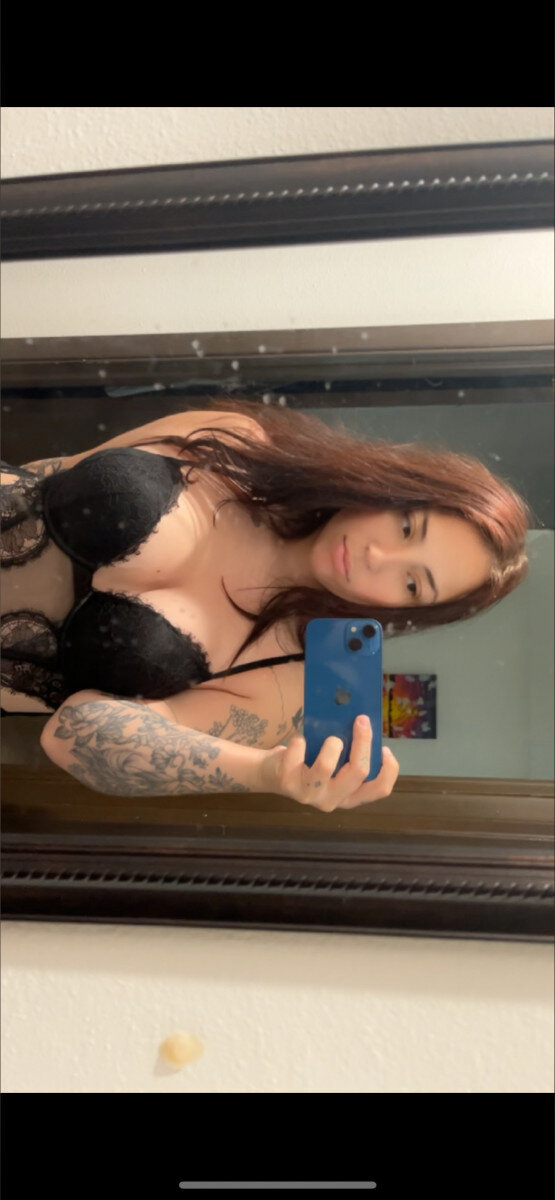 Yagirlenyo (@yagirlenyo), OnlyFans creator