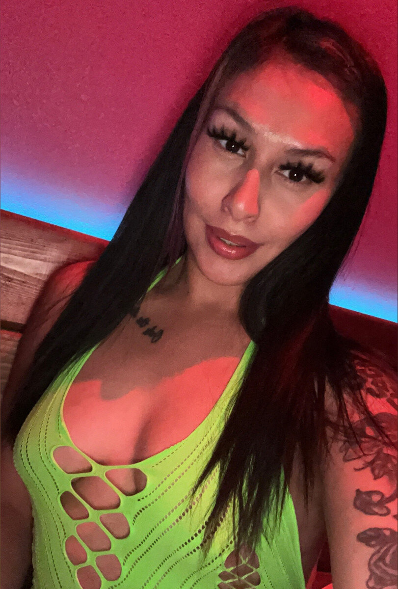 Yareli2sexy (@yareli2sexy), OnlyFans creator