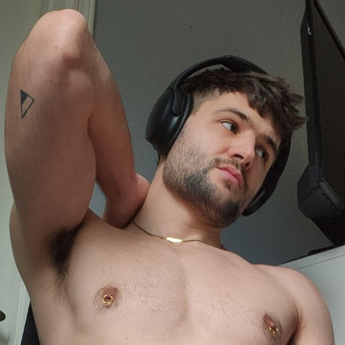 Drake (@yarrowswood), OnlyFans creator