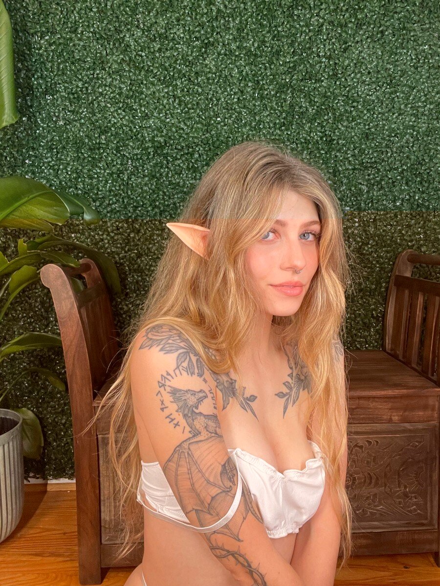 Yavannaxk (@yavannaxk), OnlyFans creator