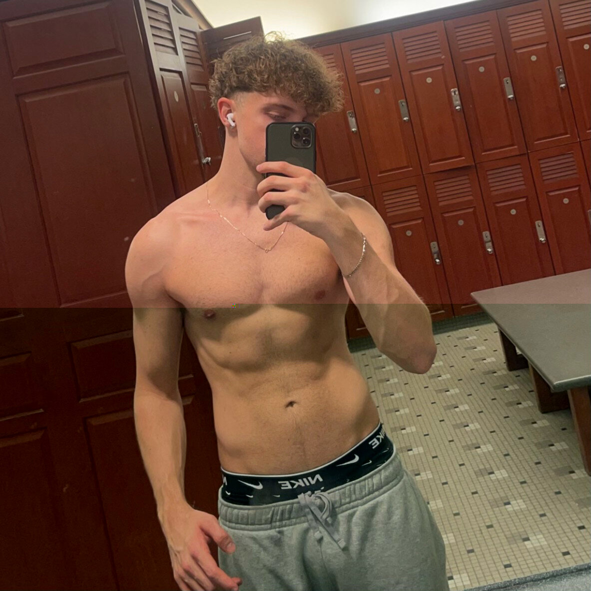 Ybseejay (@ybseejay), OnlyFans creator