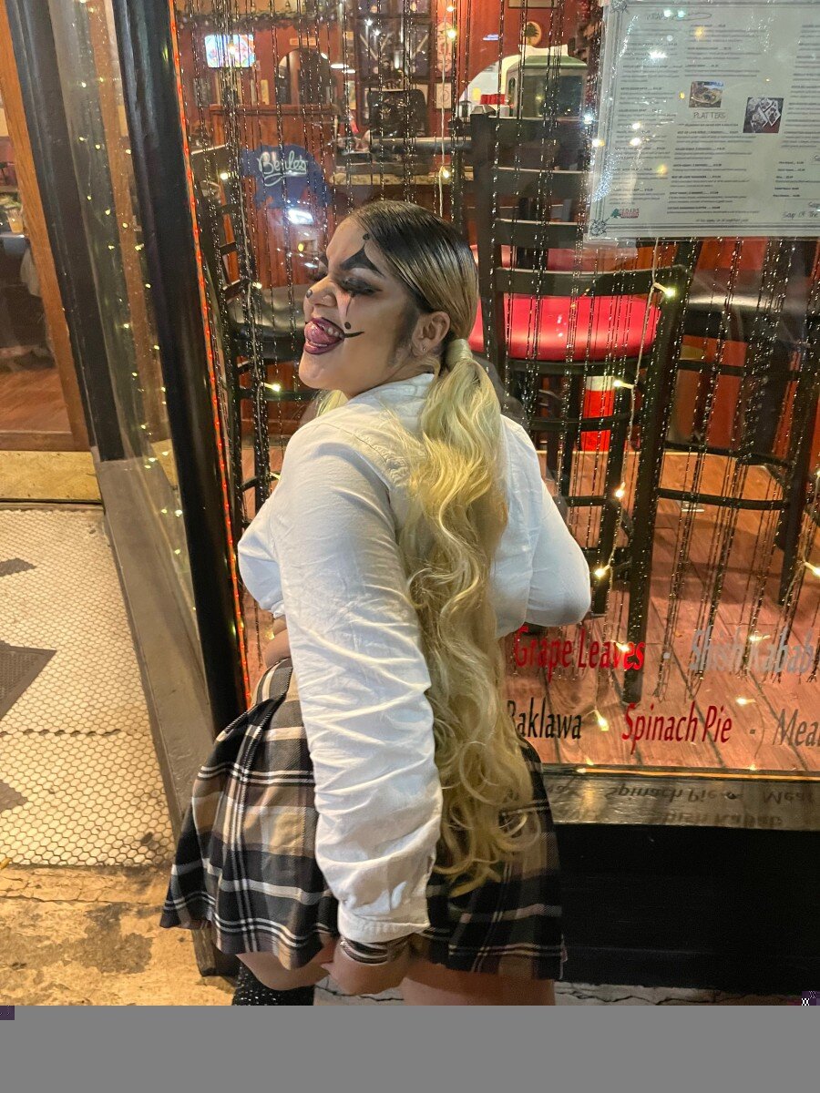 Yellaaamarie (@yellaaamarie), OnlyFans creator