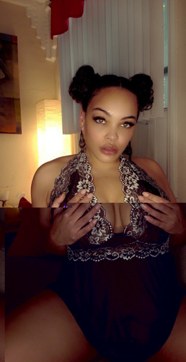 Yettajobrown (@yettajobrown), OnlyFans creator