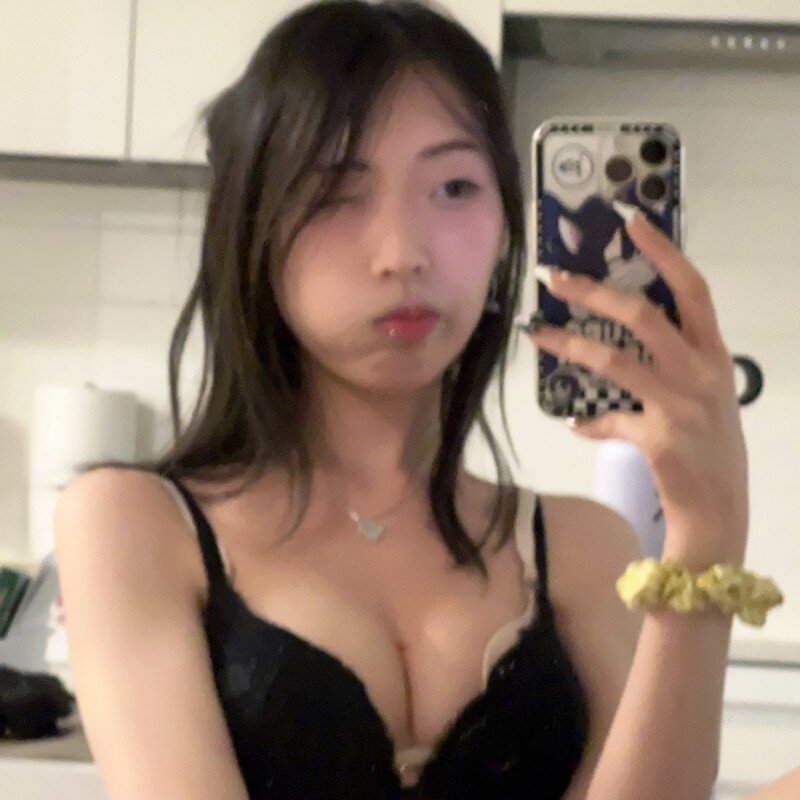 Yinsjiejie (@yinsjiejie), OnlyFans creator