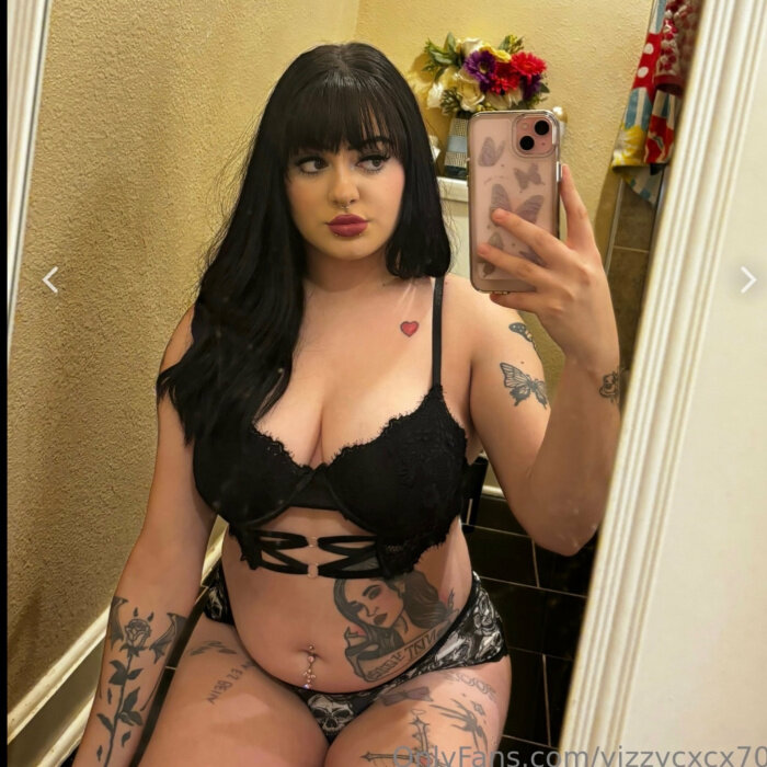 Yizzycxcx707 (@yizzycxcx707), OnlyFans creator