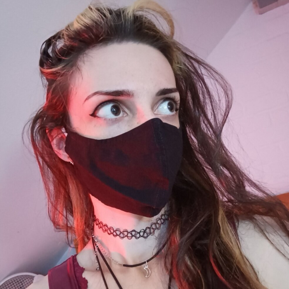 Yonaghoul (@yona.ghoul), OnlyFans creator