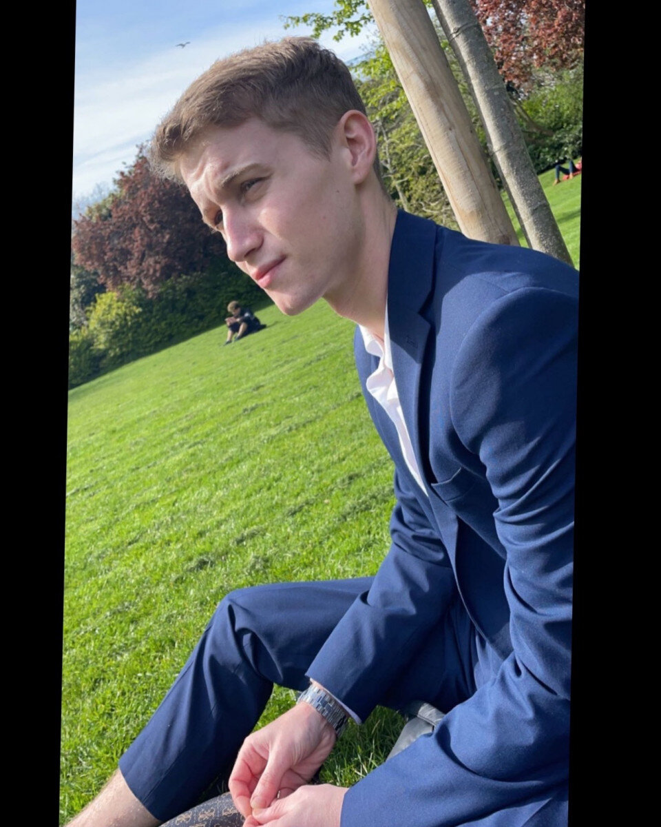 Youngsinnernaughyboi (@youngsinnernaughyboi), OnlyFans creator