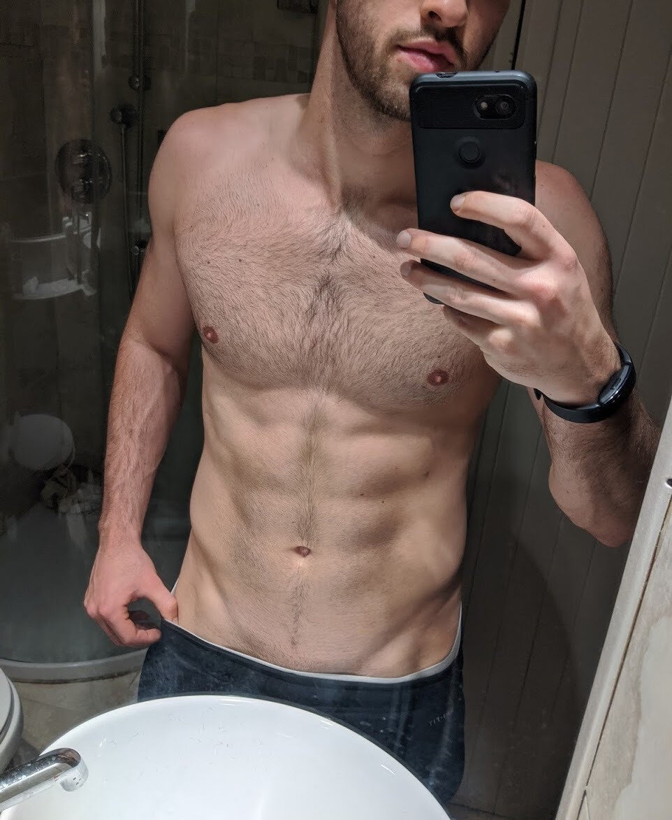 Yourboyalex (@yourboyalex), OnlyFans creator