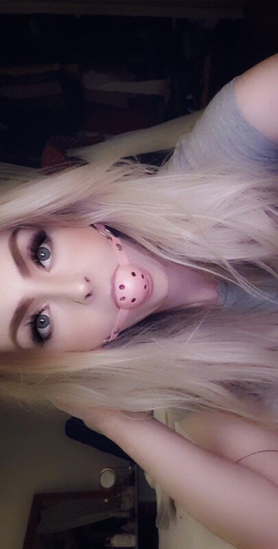 Yourforbiddentemptation (@yourforbiddentemptation), OnlyFans creator