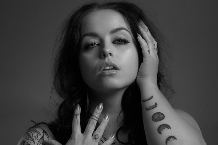 Yourgoddessregina (@yourgoddessregina), OnlyFans creator