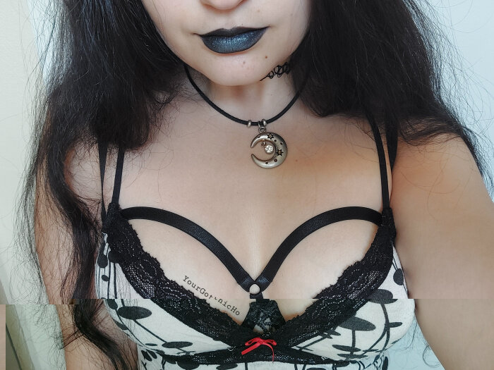 Yourgothichovip (@yourgothichovip), OnlyFans creator