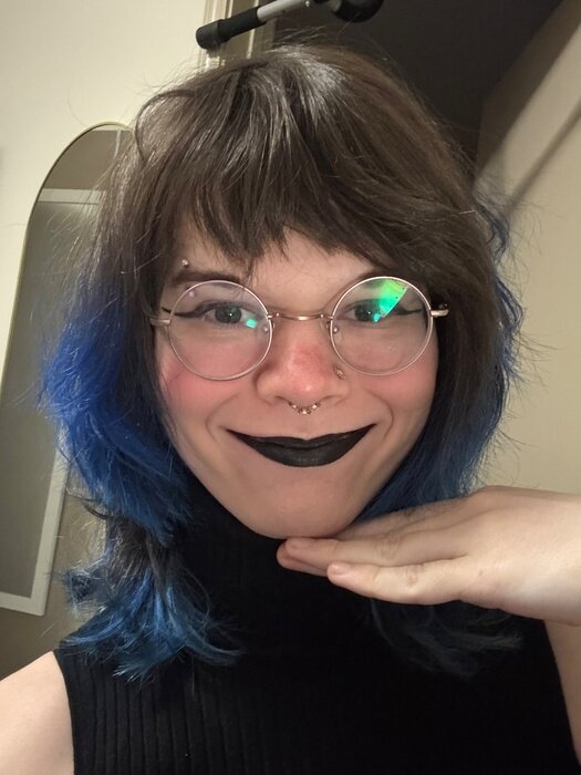Blossom (@yourlilblossom), OnlyFans creator