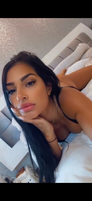 Yourmadison (@yourmadison), OnlyFans creator