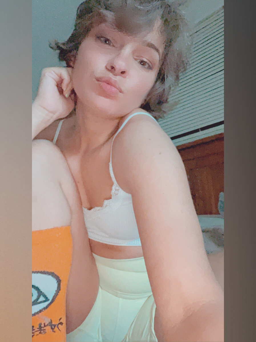 Yourmomdotcum (@yourmomdotcum), OnlyFans creator