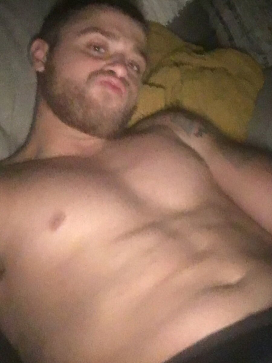 Yourmomsfavoritedick (@yourmomsfavoritedick), OnlyFans creator