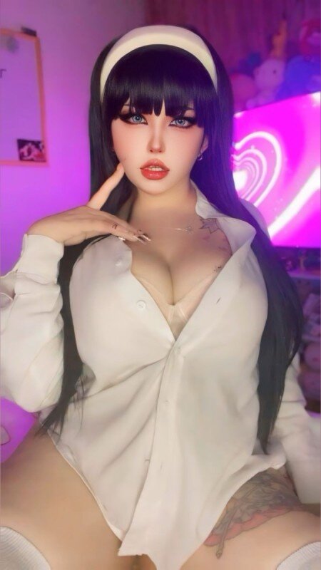 Yourpixelwaifu (@yourpixelwaifu), OnlyFans creator