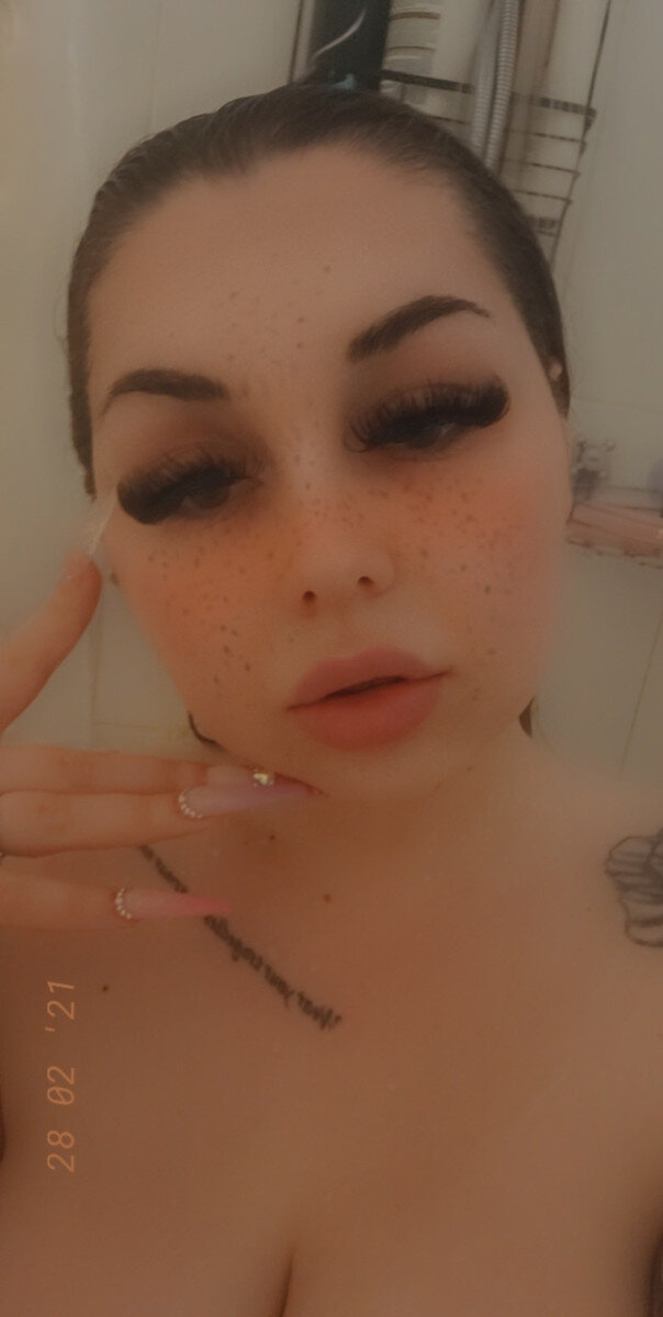 Yoursinfulsecretfree (@yoursinfulsecret_free), OnlyFans creator